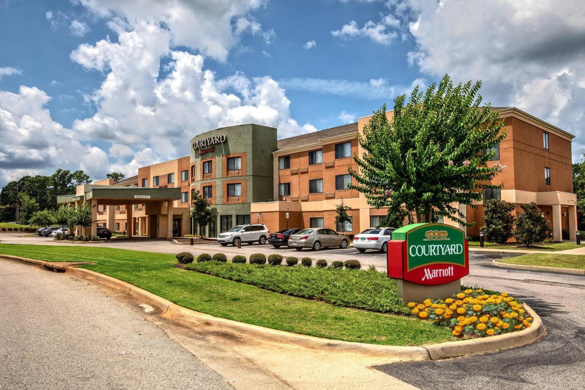 Courtyard By Marriott Troy Hotel Exterior foto
